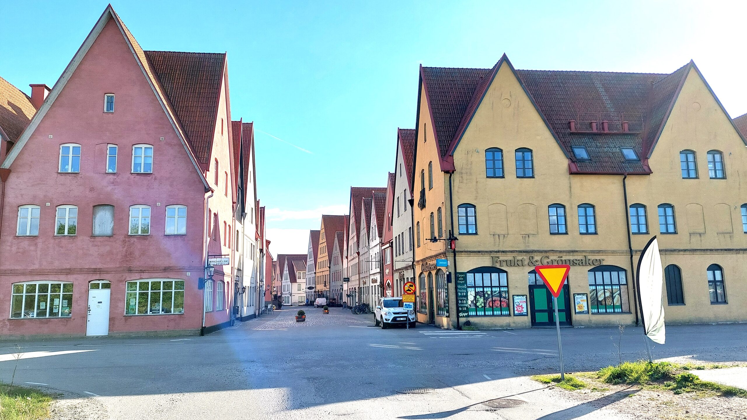 En av infarterna till Jakriborg