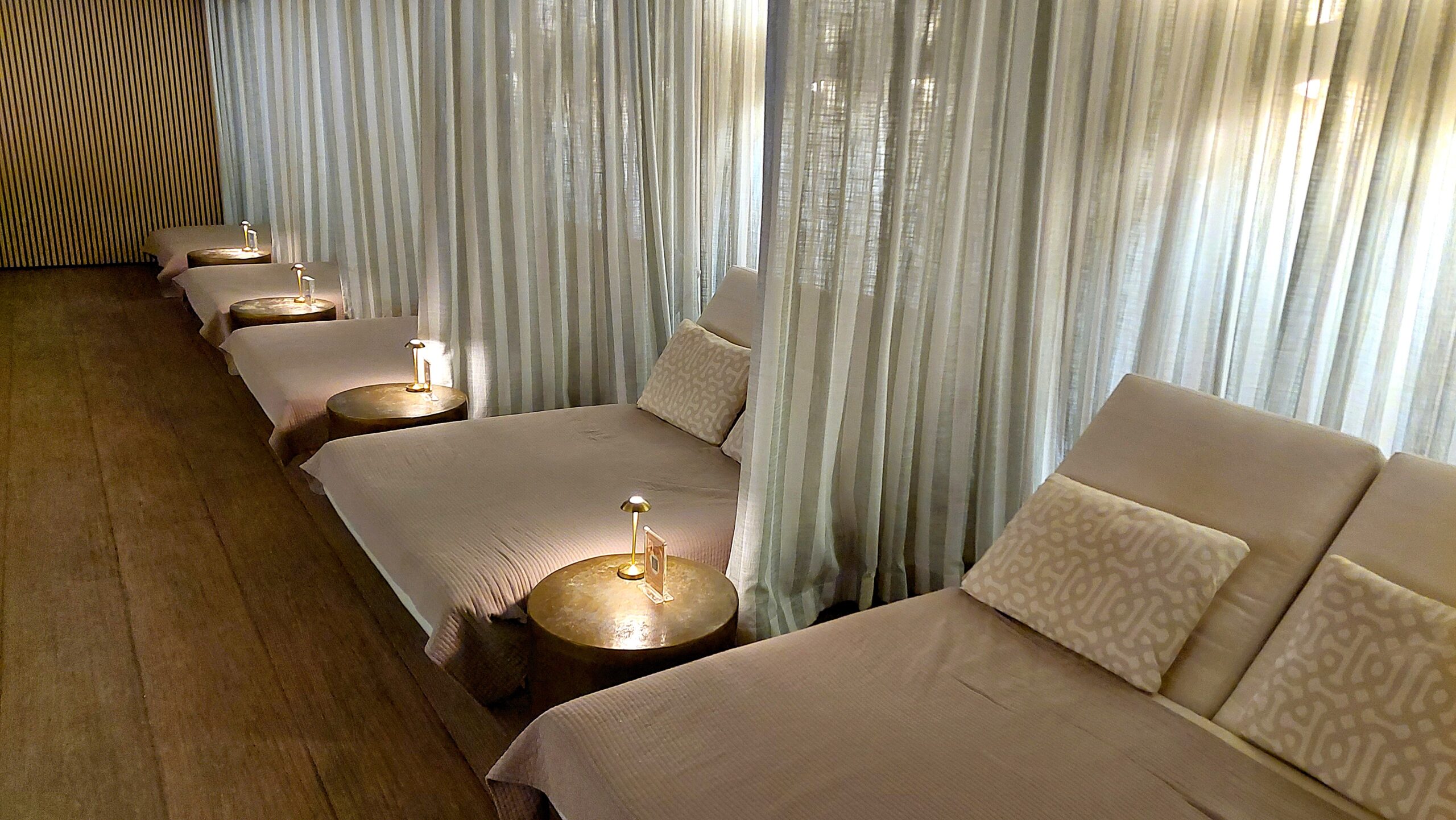 Vilosängar på Vana Spa Saltsjökvarn